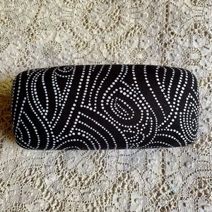 💕Vera Bradley hardshell sunglasses case💕 NWOT